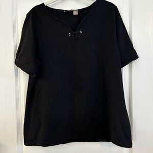 Chicos Black Short-Sleeve Tee grommet lace up top size 2‎ women’s